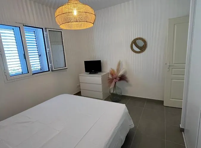 Avec Terrasse Vue Sur Exceptionnelle LʼÎle-Rousse